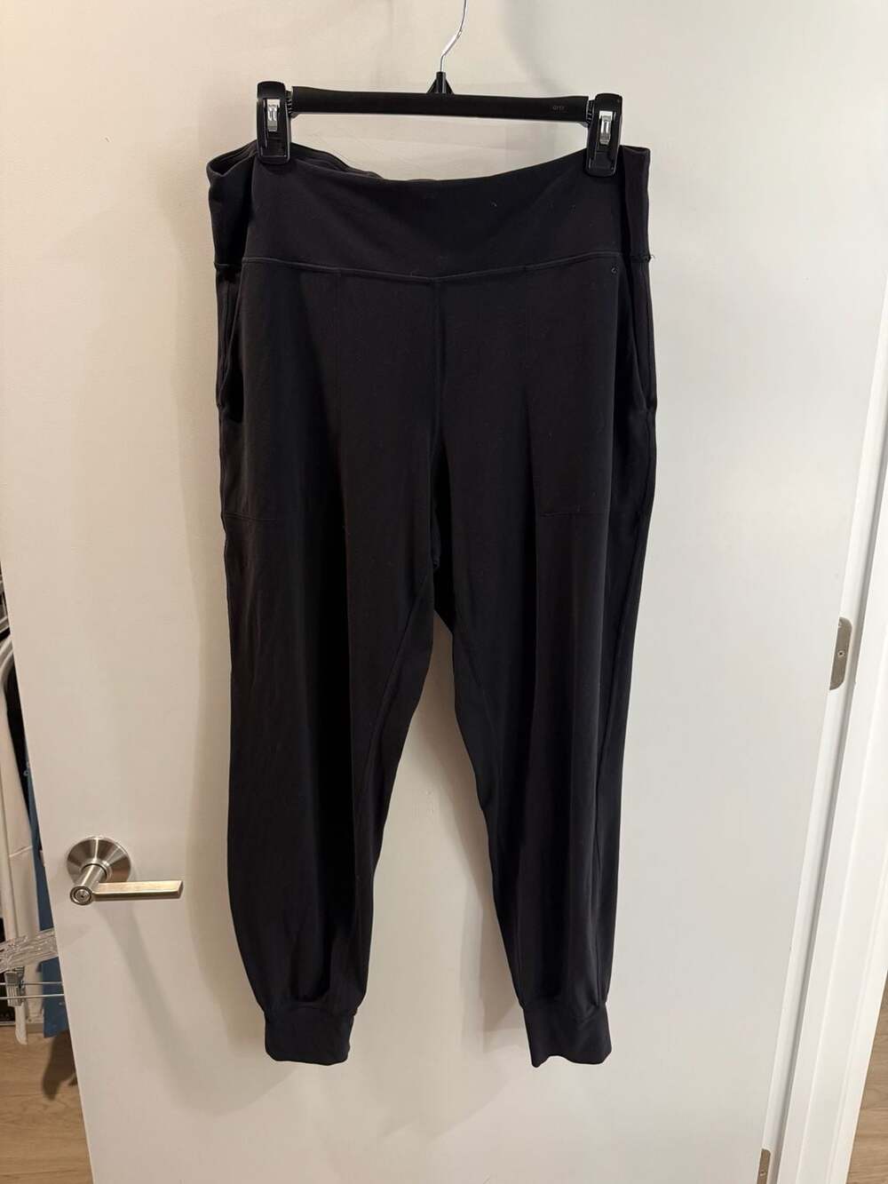 Lululemon Jogger Pants Black Size 12